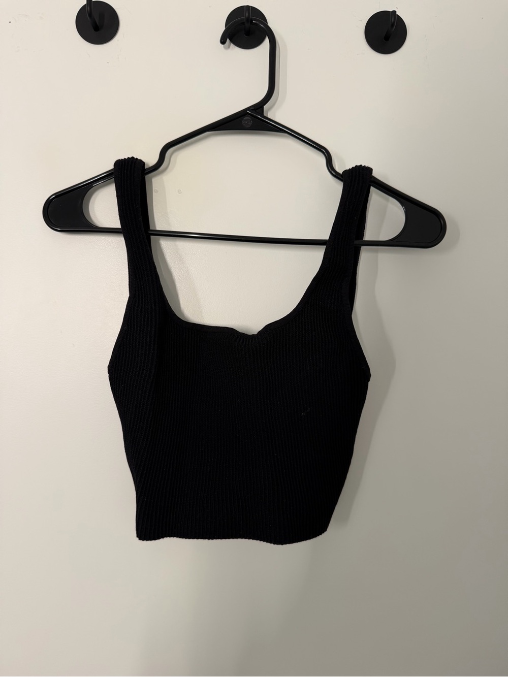 Aritzia Babaton Black Ribbed Square-Neck Crop Tank Top